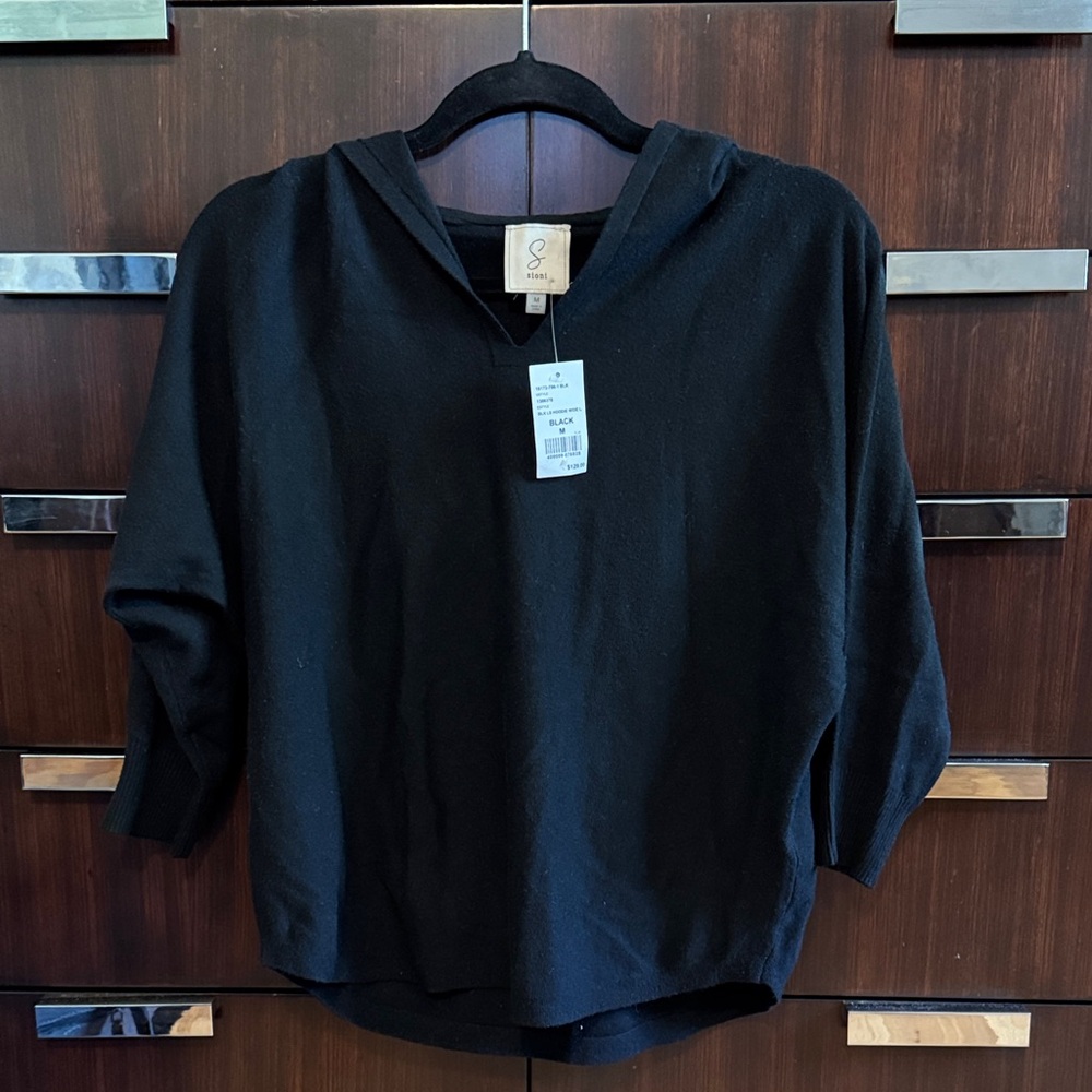 Sioni Black Long Sleeve Hooded Sweatshirt